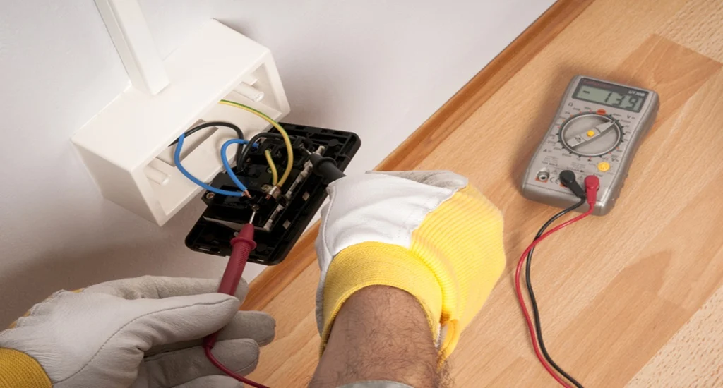 Servicii de instalatii electrice in Bucuresti